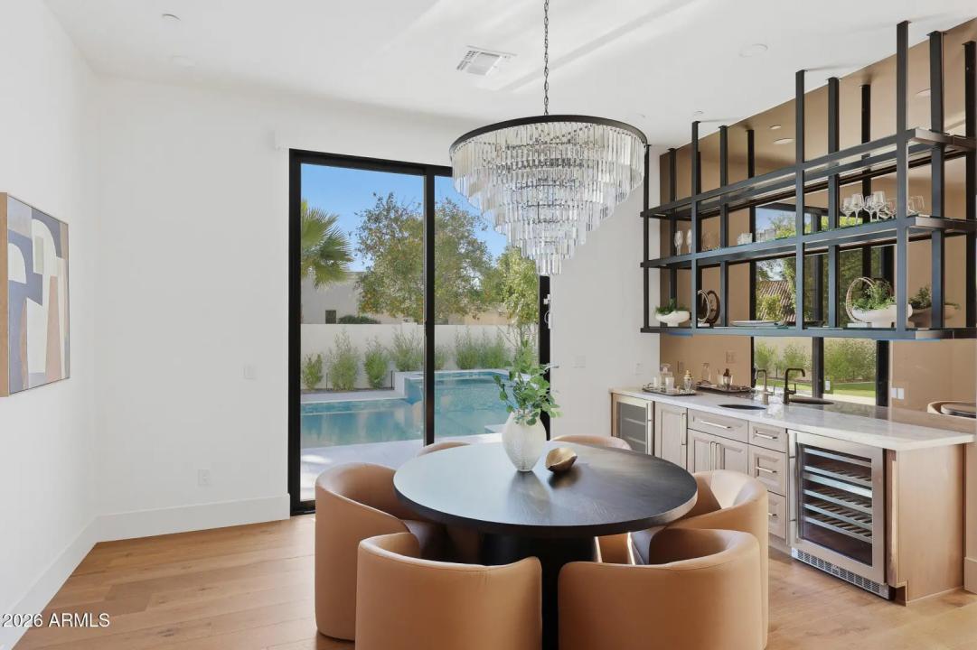 Real Estate Picture 21