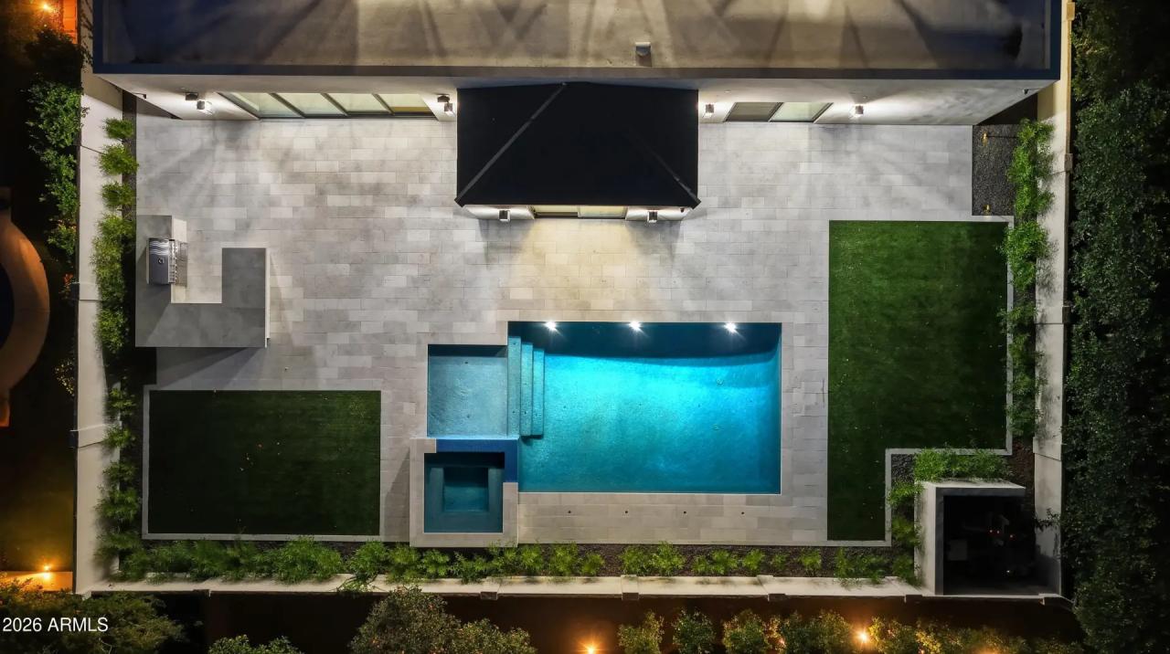 Real Estate Picture 64