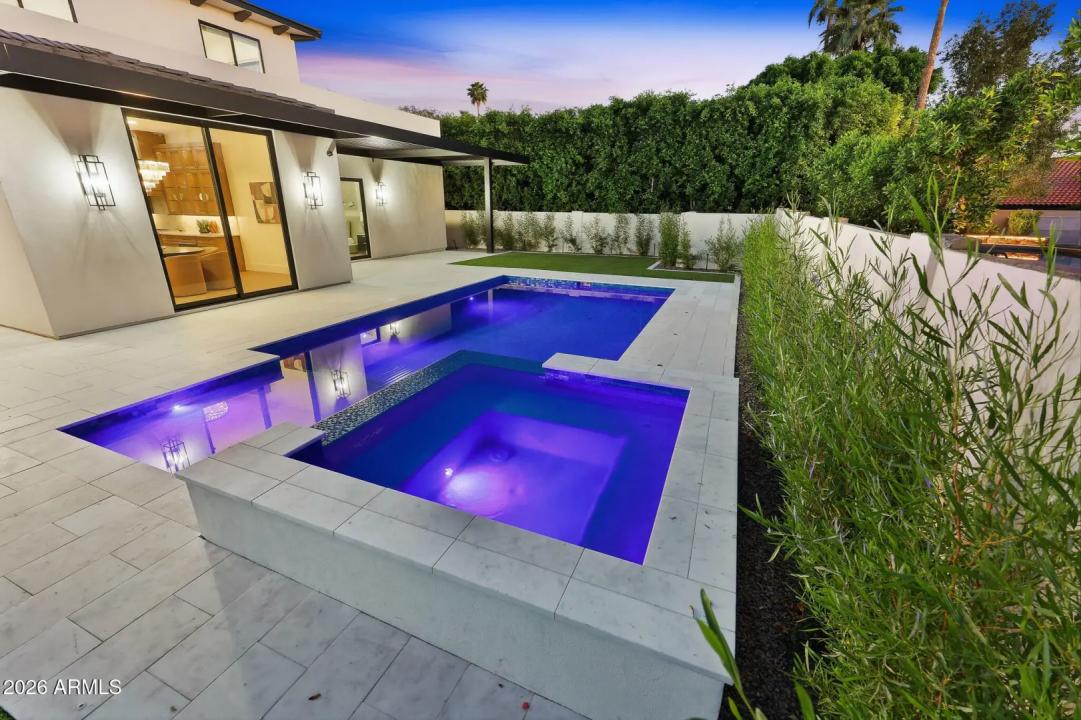 Real Estate Picture 53