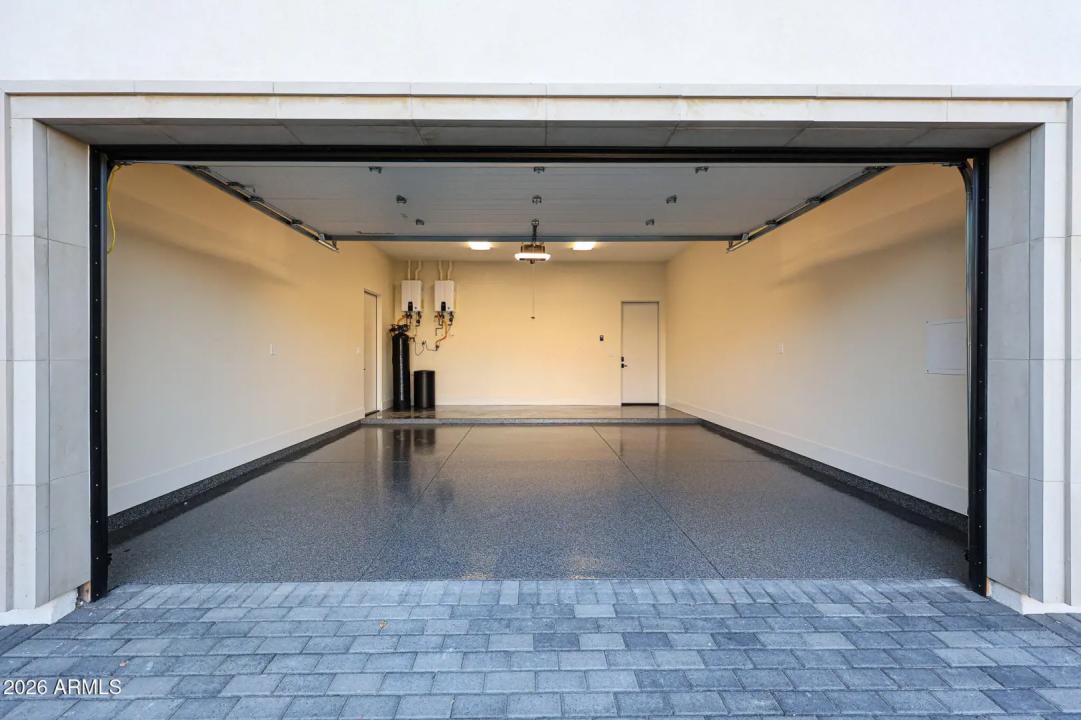 Real Estate Picture 68