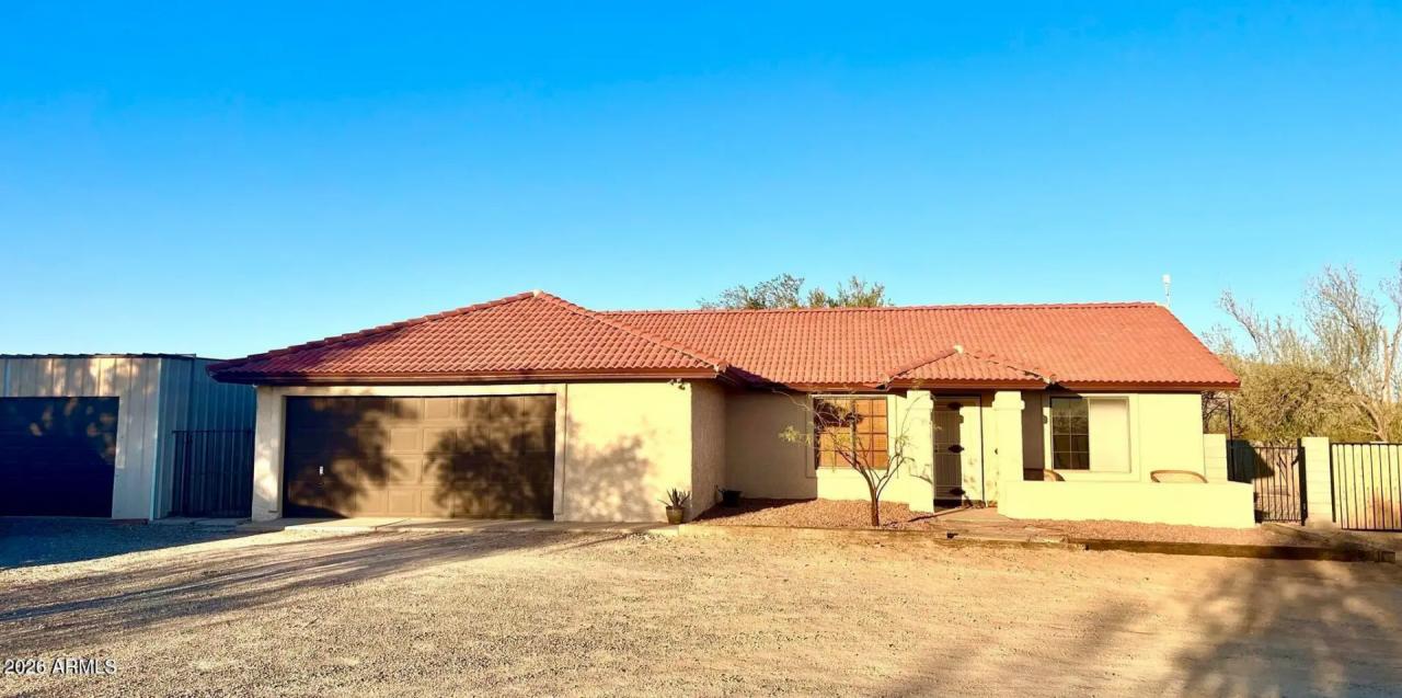 Real Estate Picture 1