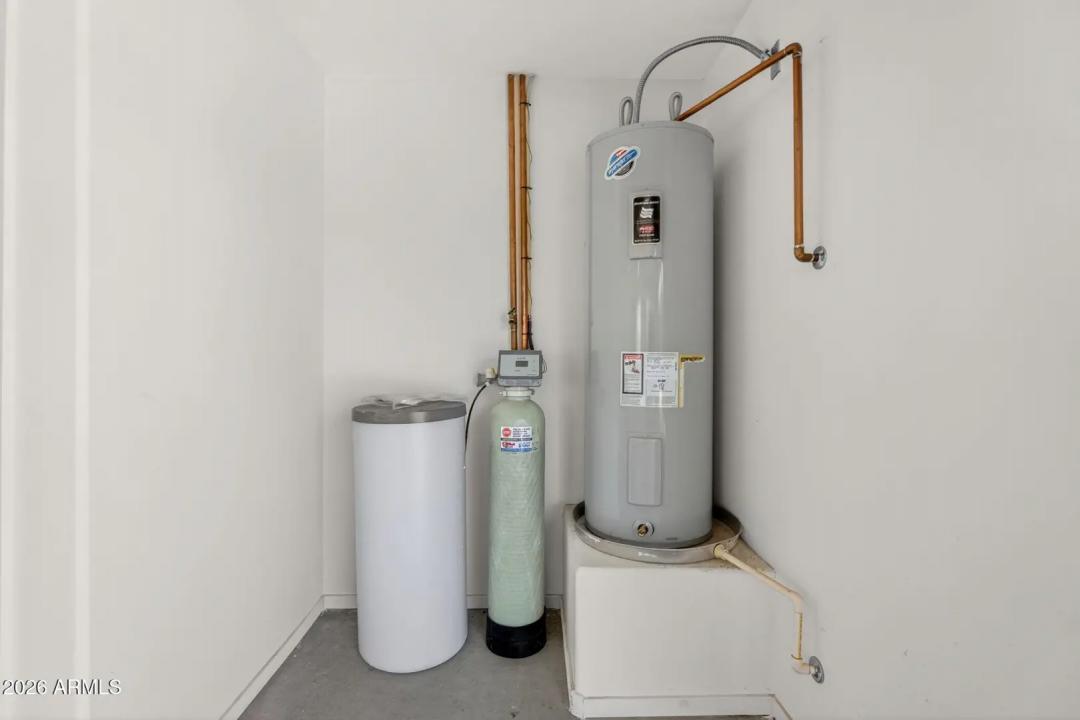 Real Estate Picture 36