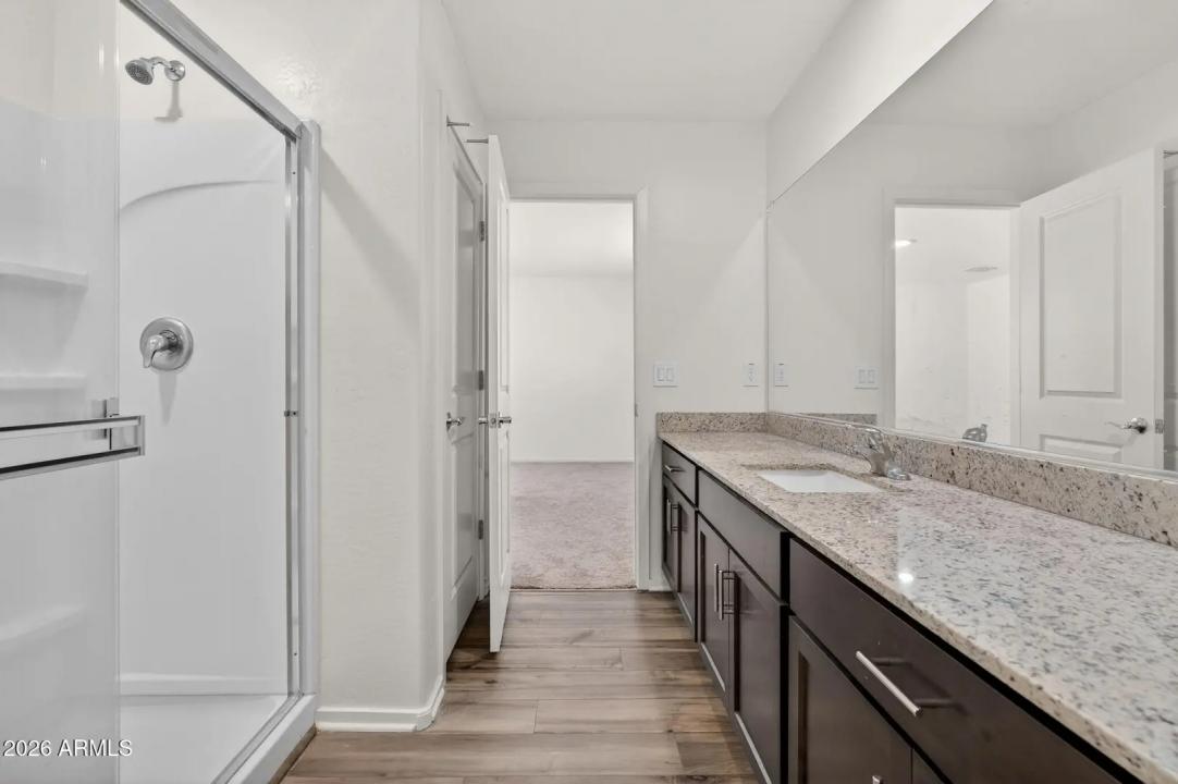 Real Estate Picture 30