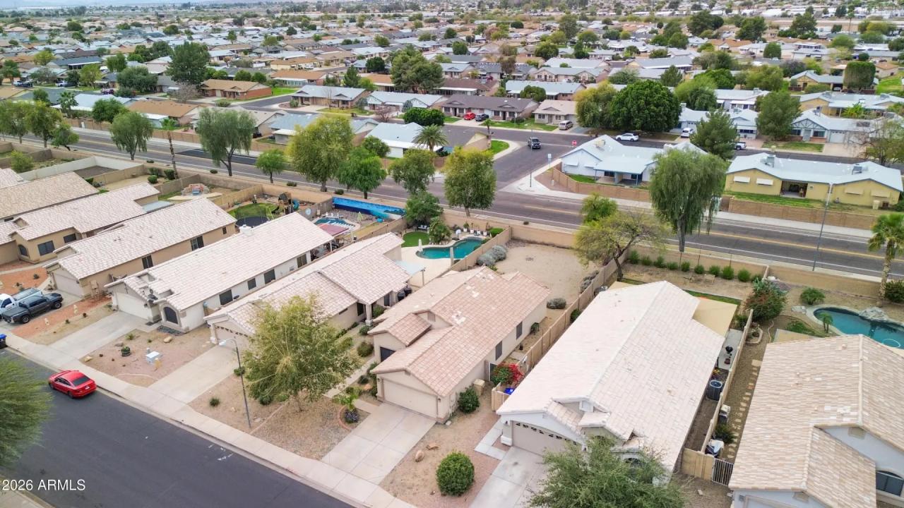 Real Estate Picture 19