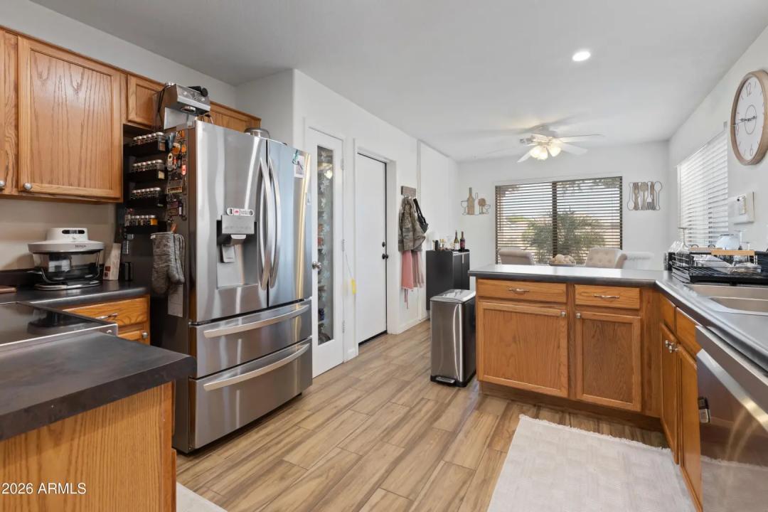 Real Estate Picture 6