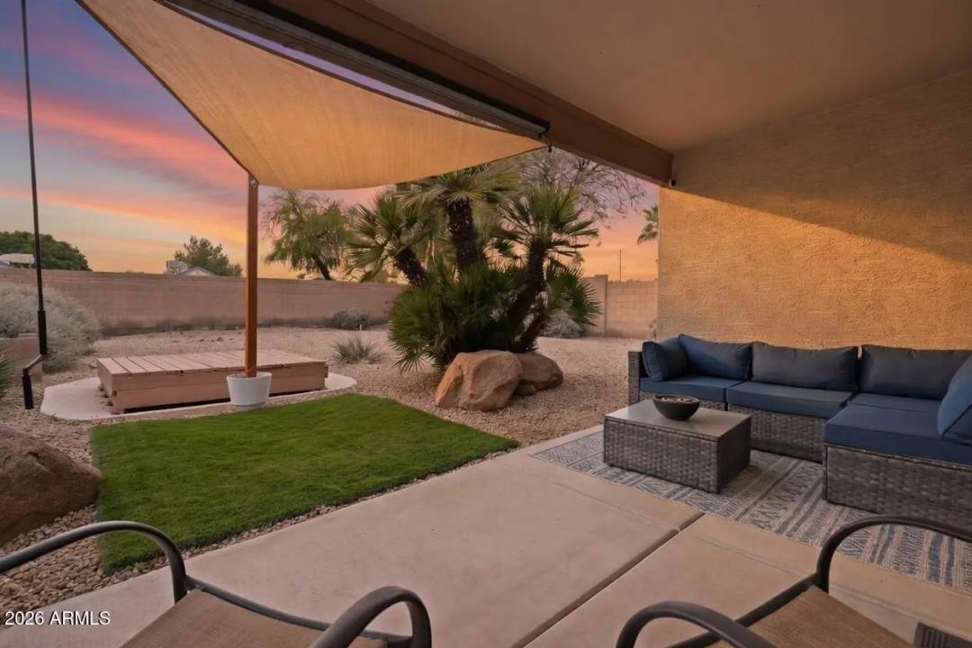 Real Estate Picture 16