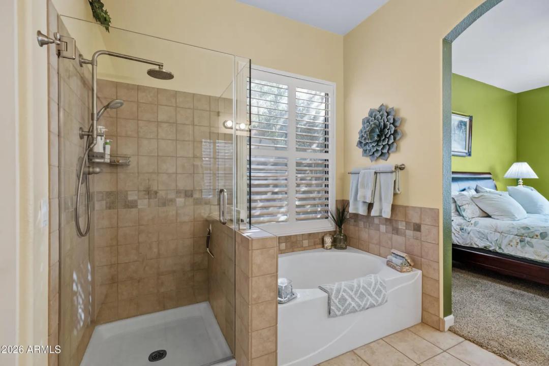 Real Estate Picture 22