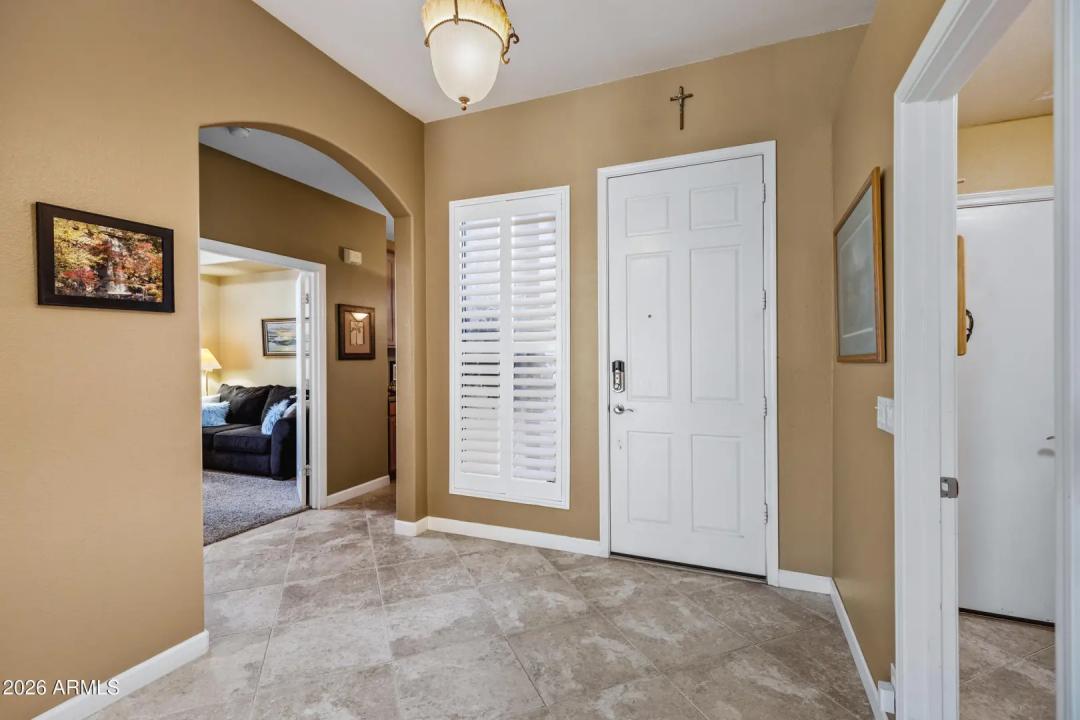 Real Estate Picture 26