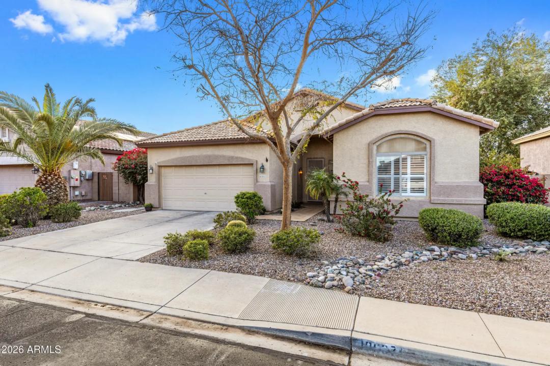 Real Estate Picture 4