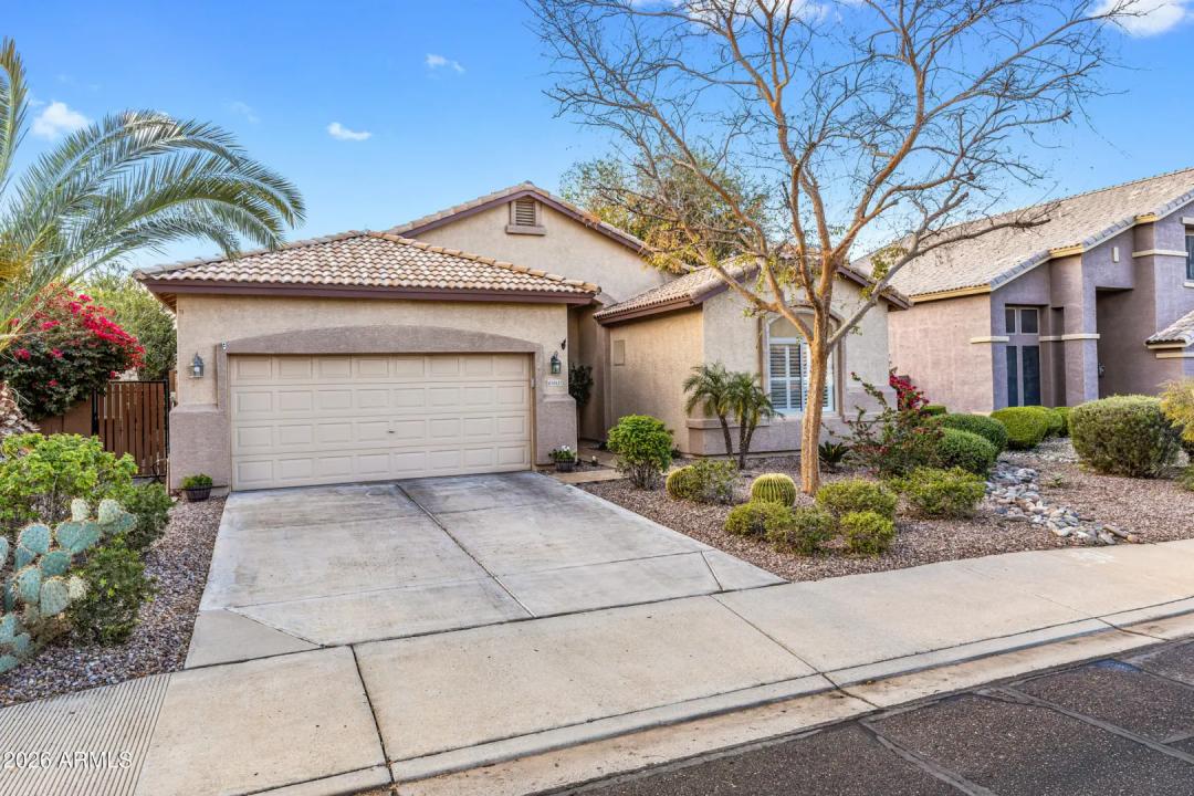 Real Estate Picture 3