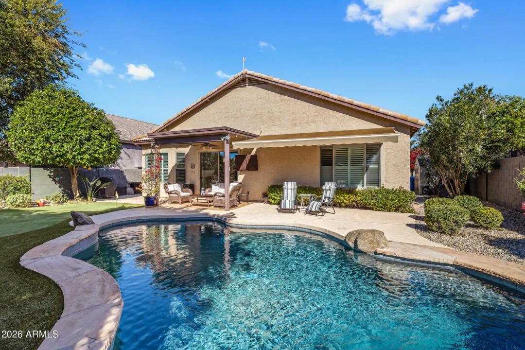 Real Estate Picture 33