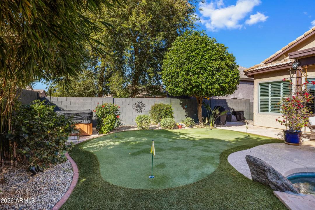 Real Estate Picture 37