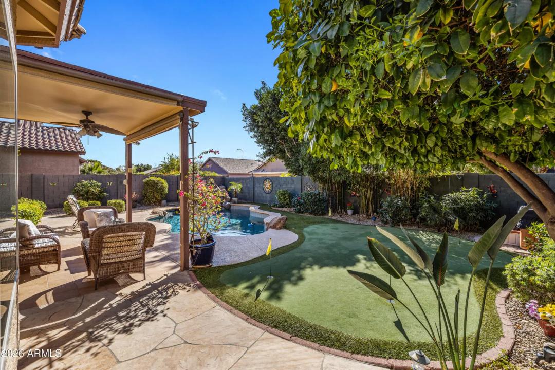 Real Estate Picture 38