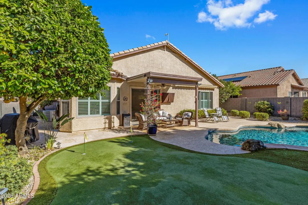 Real Estate Picture 34