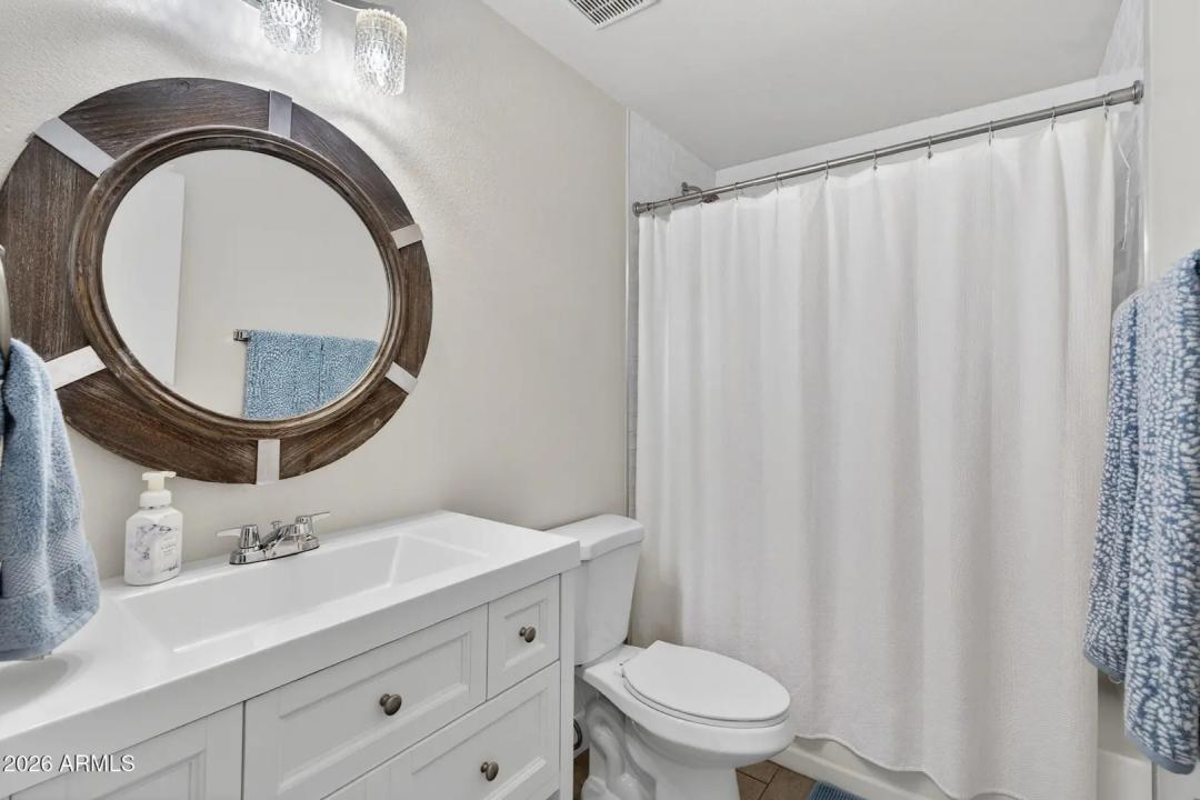 Real Estate Picture 28