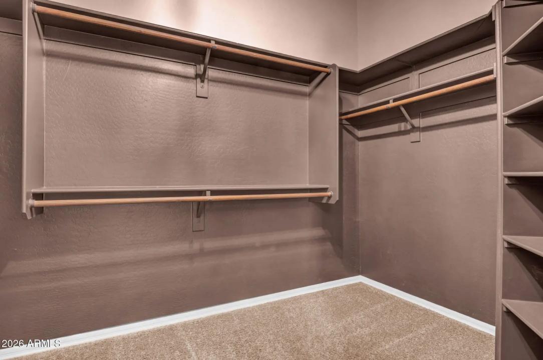 Real Estate Picture 11