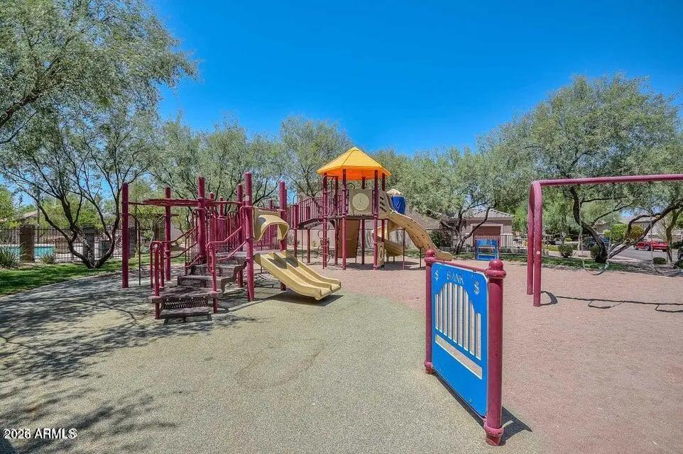 Real Estate Picture 31