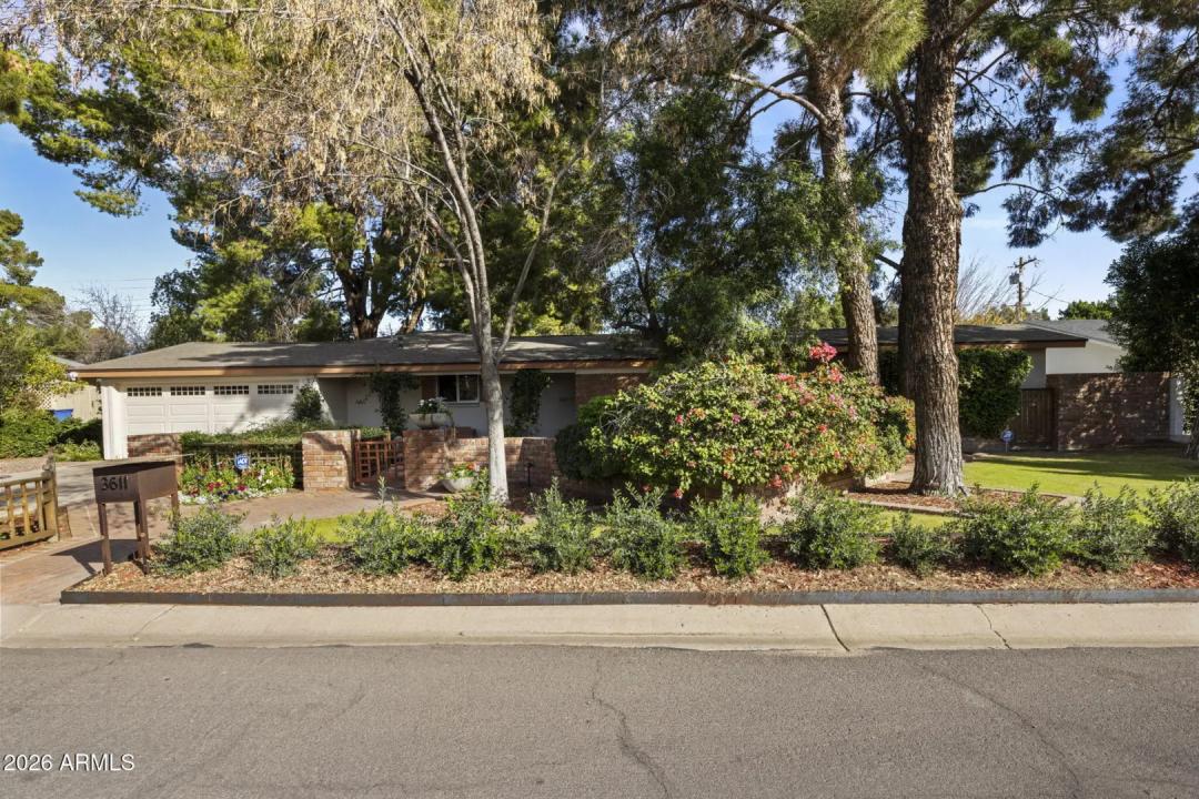 3611 N 53rd Street Phoenix AZ 85018