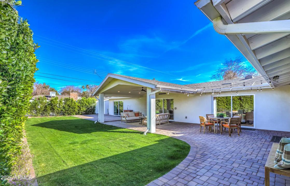 Real Estate Picture 36