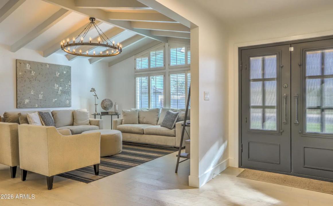 Real Estate Picture 2