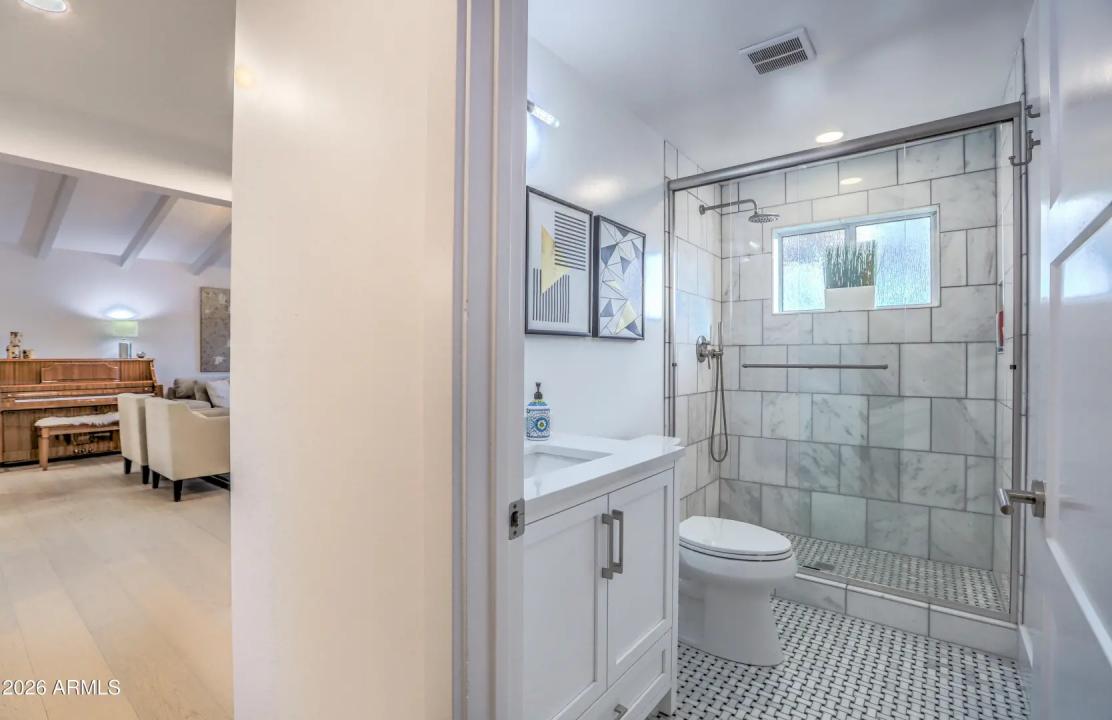 Real Estate Picture 31