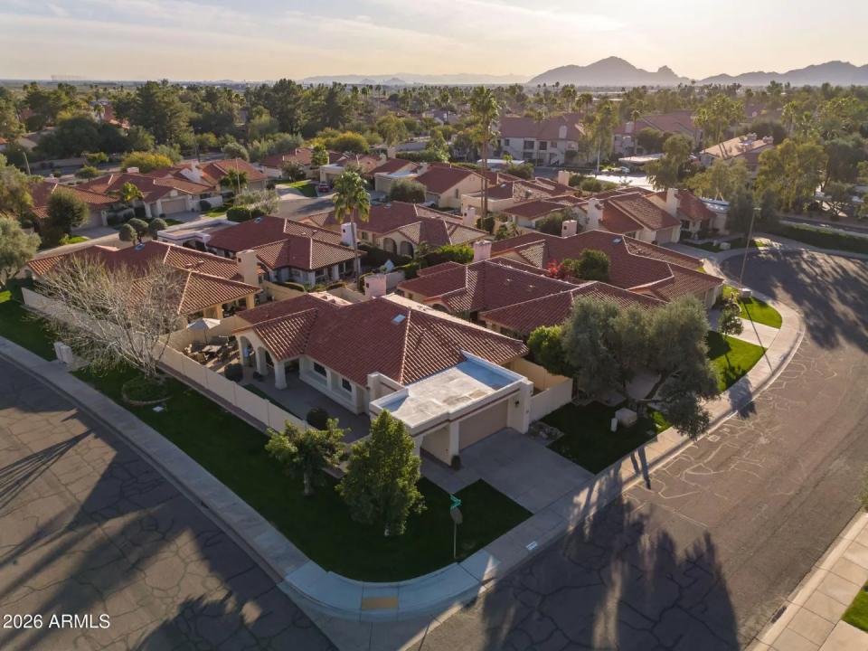 Real Estate Picture 29