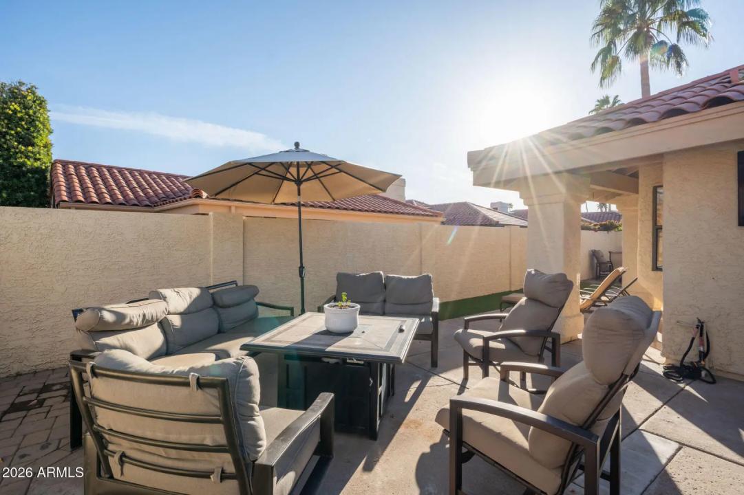 Real Estate Picture 24