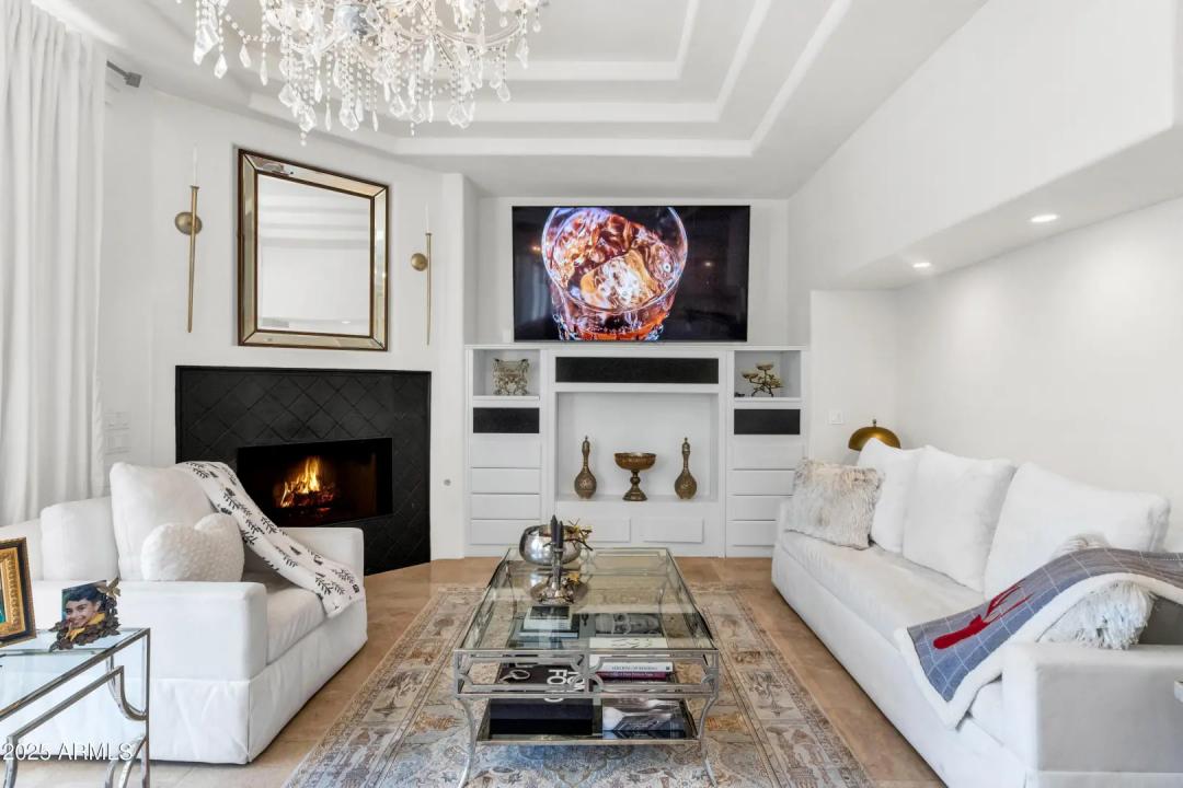 Real Estate Picture 13