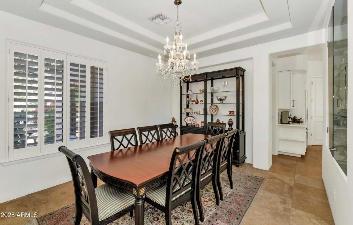 Real Estate Picture 15