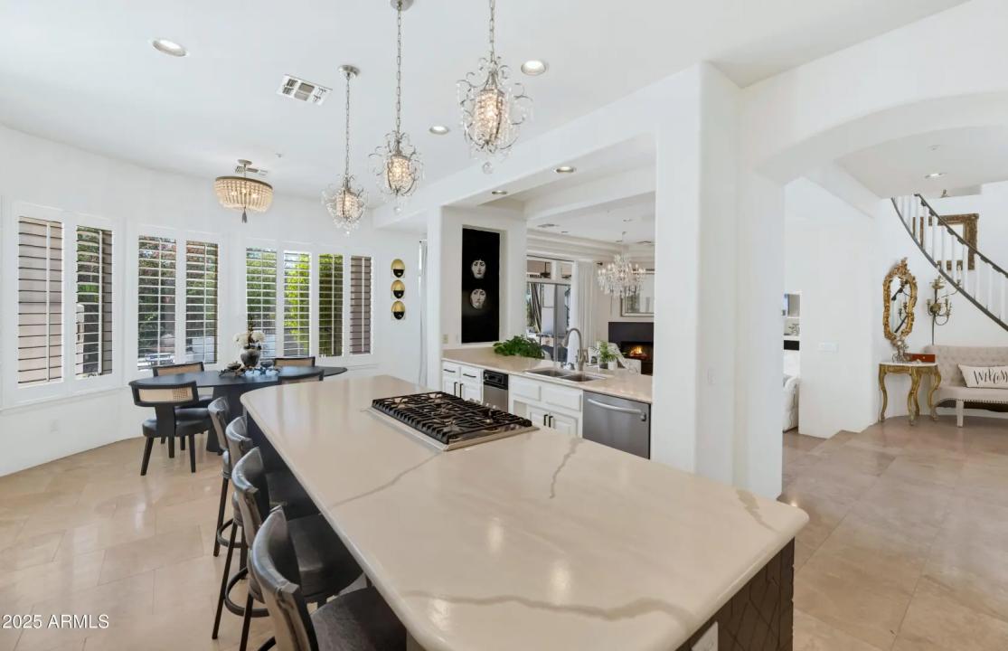 Real Estate Picture 19