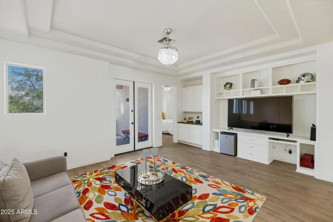 Real Estate Picture 27