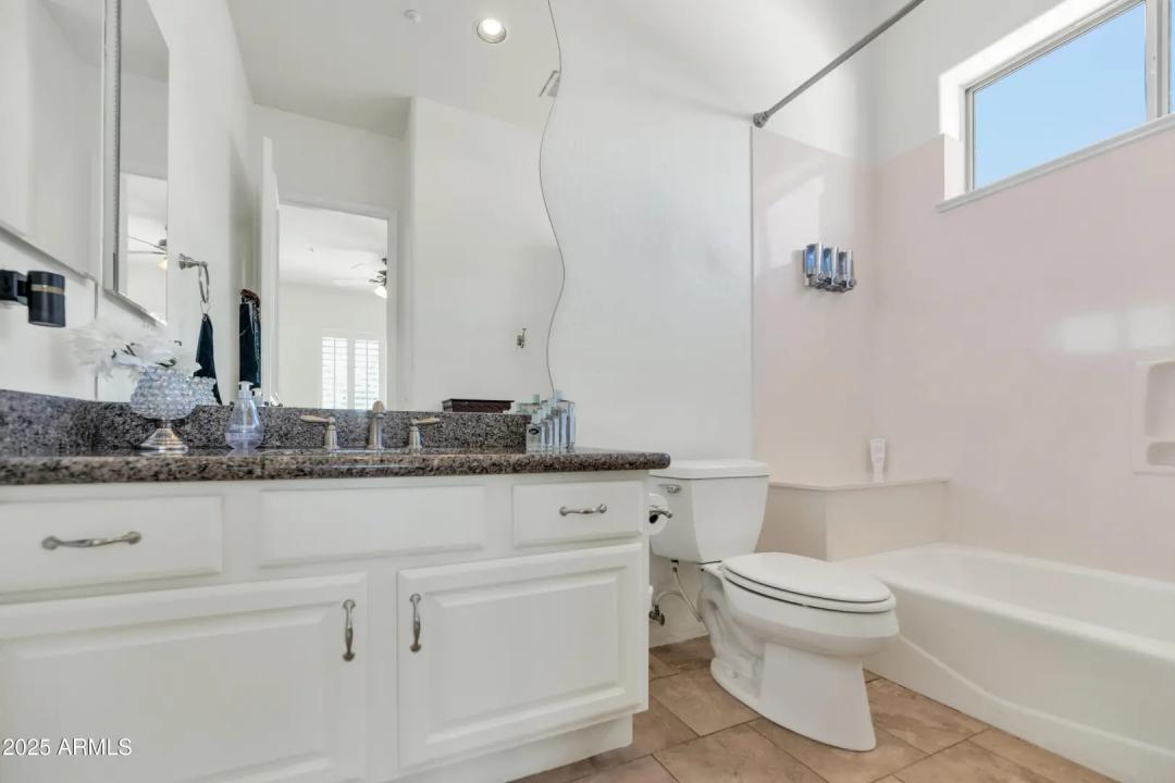 Real Estate Picture 36