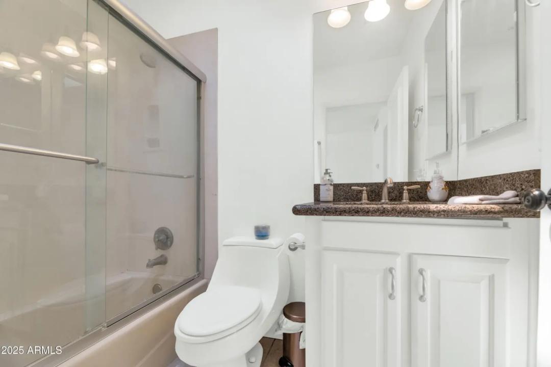 Real Estate Picture 52