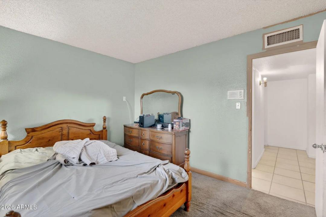 Real Estate Picture 27