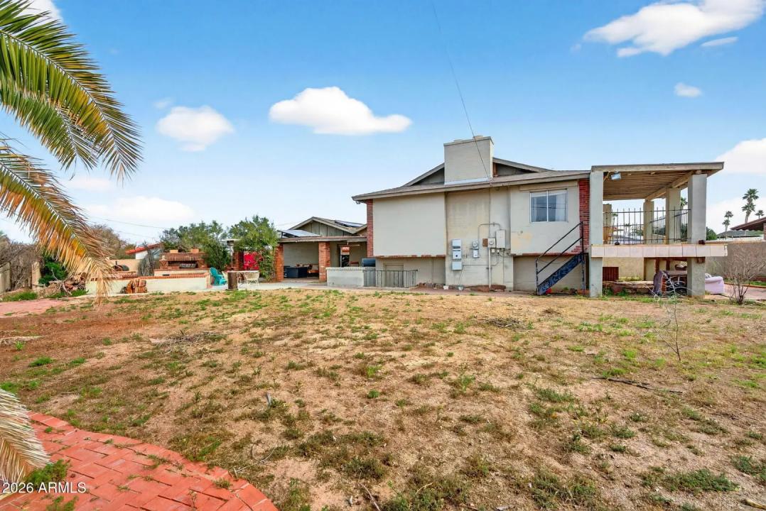 Real Estate Picture 34