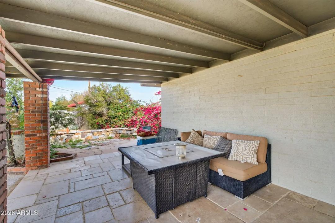 Real Estate Picture 43