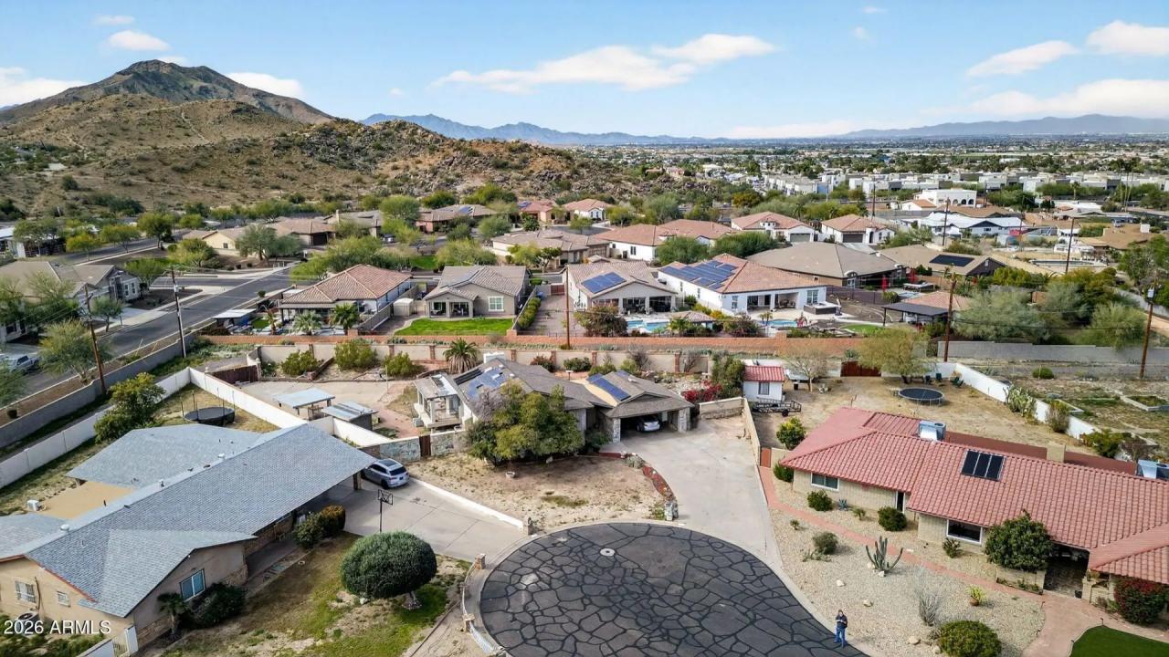 Real Estate Picture 49