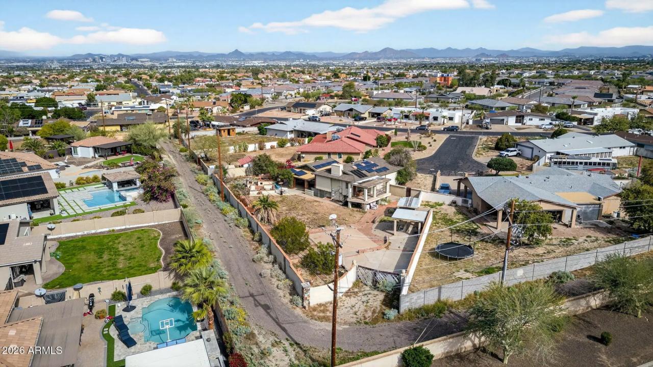 Real Estate Picture 55