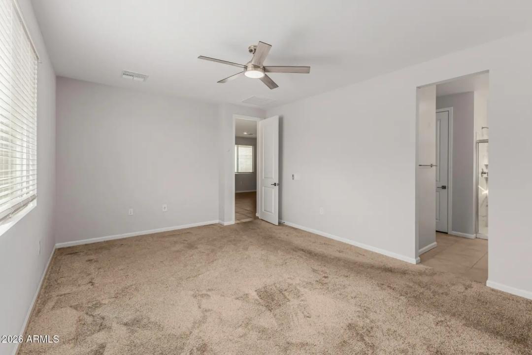 Real Estate Picture 20