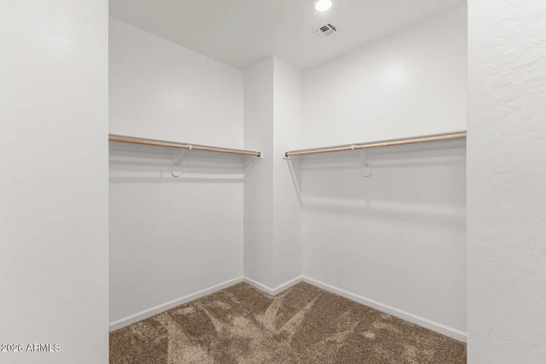 Real Estate Picture 25