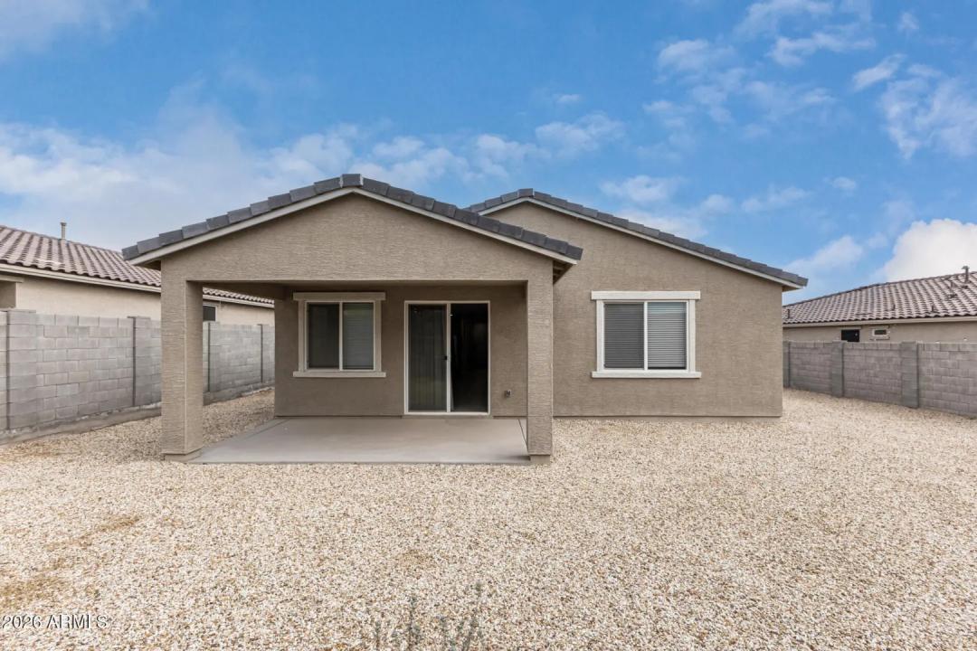 Real Estate Picture 37