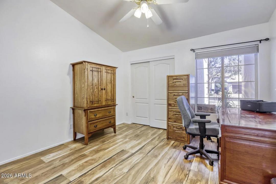 Real Estate Picture 15