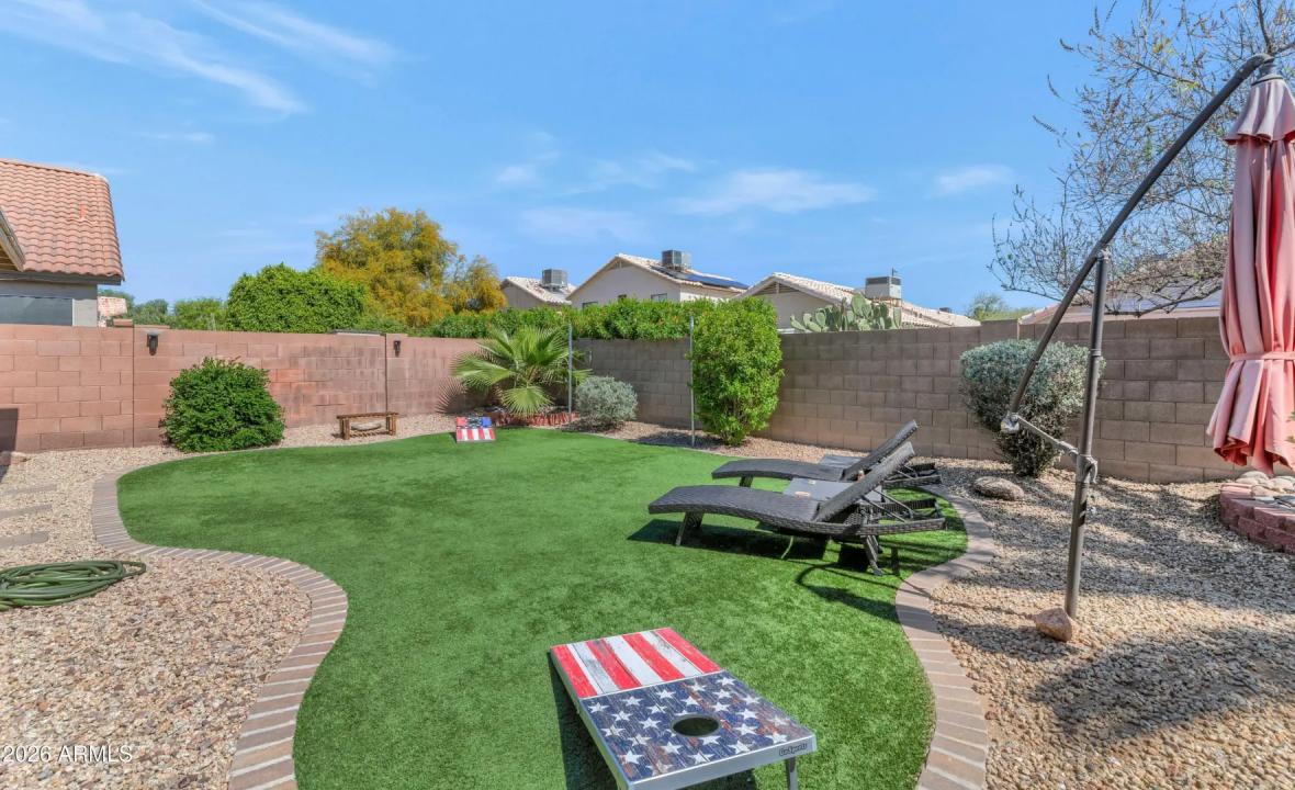 Real Estate Picture 20