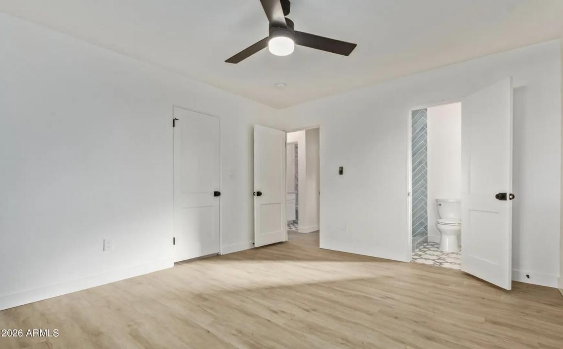 Real Estate Picture 20