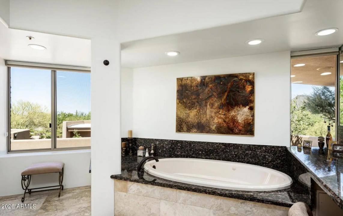 Real Estate Picture 12