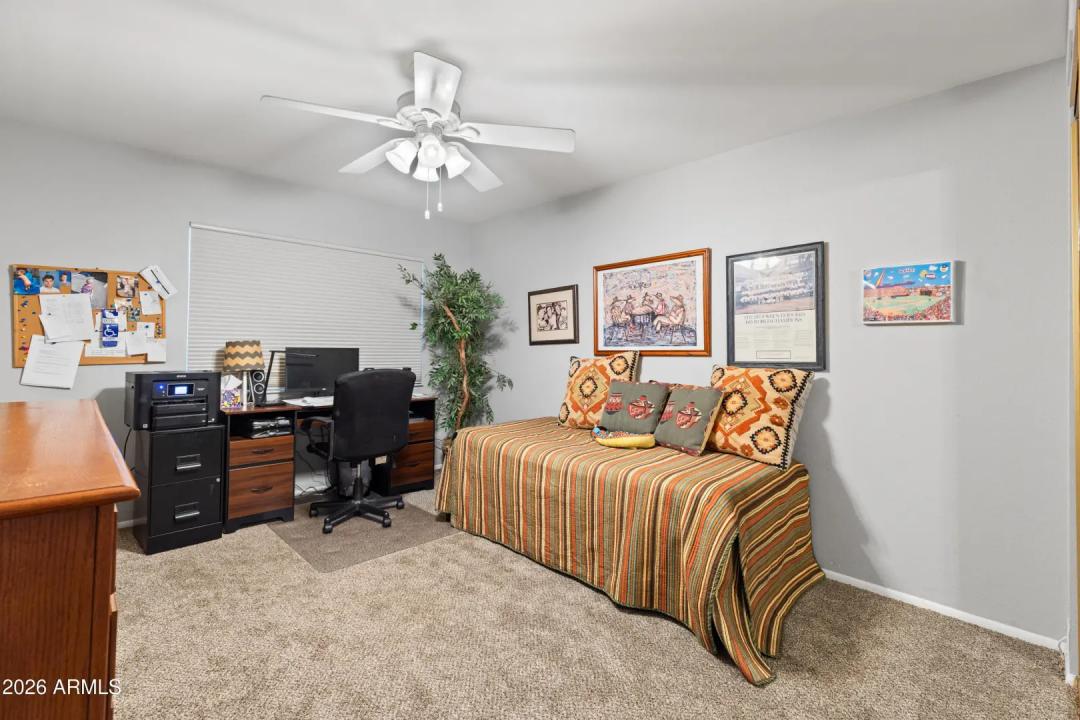 Real Estate Picture 12