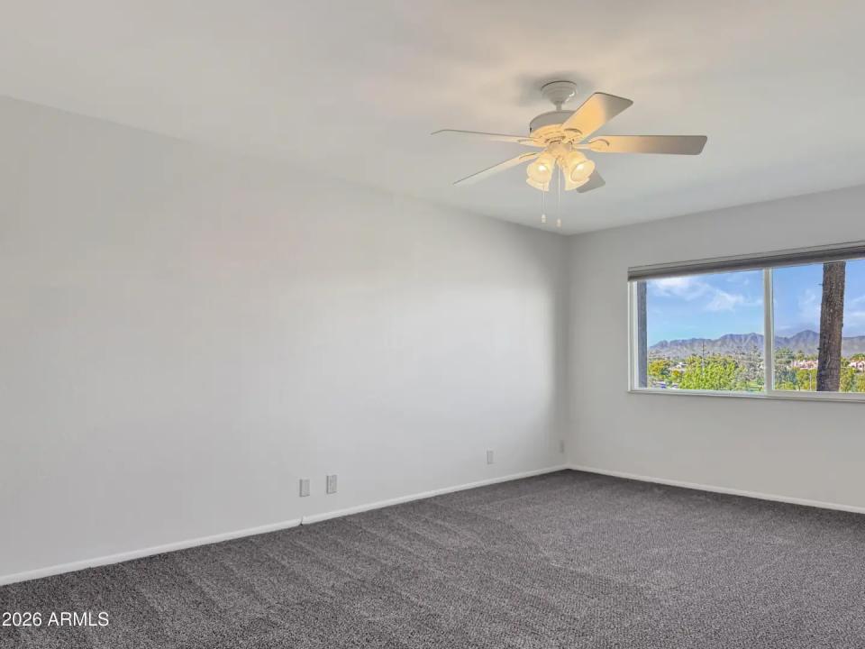 Real Estate Picture 2