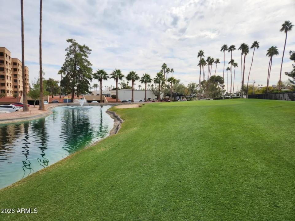 Real Estate Picture 22