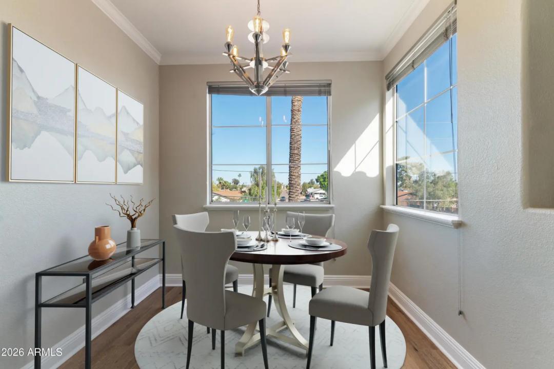 Real Estate Picture 7