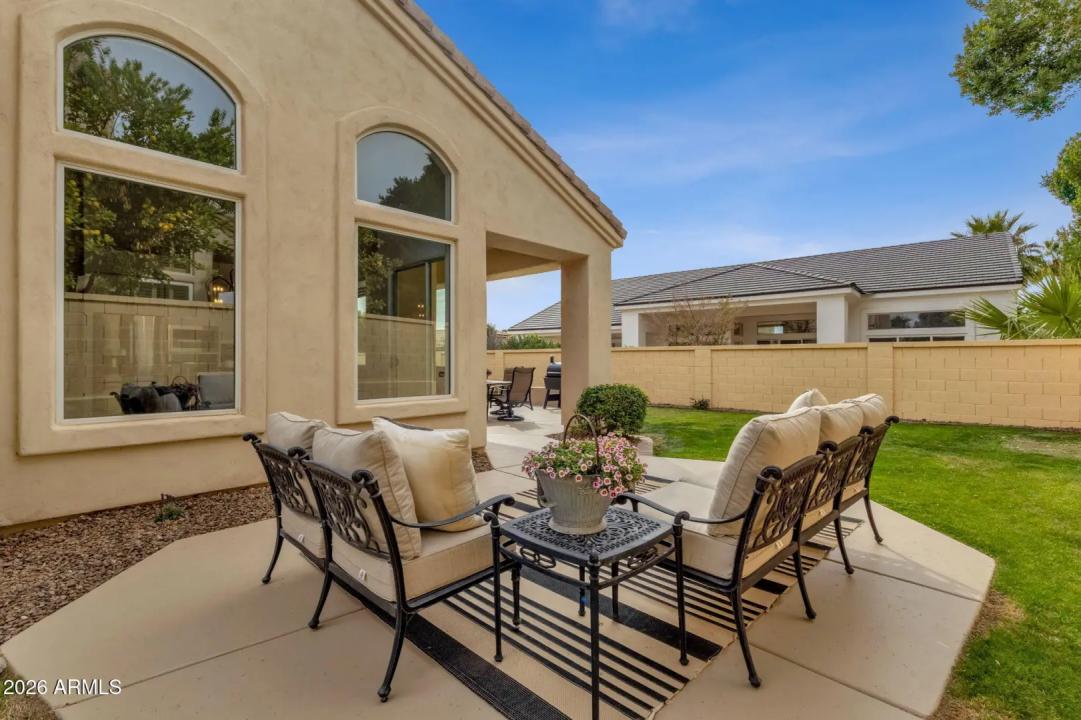 Real Estate Picture 32